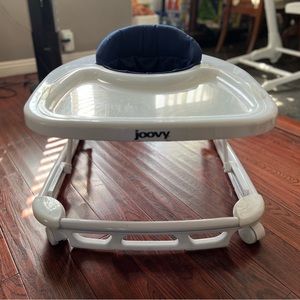 Joovy Spoon Walker LIKE NEW